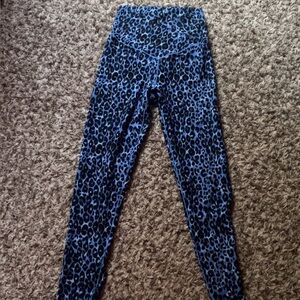 Offline by aerie Blue and Black leopard print leggings